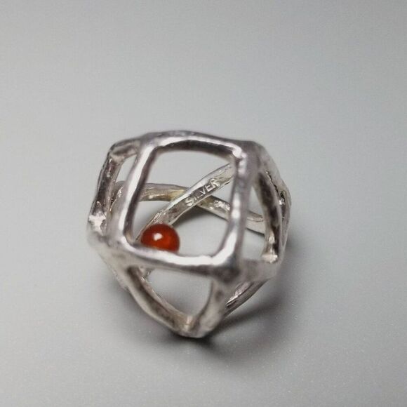 Estate Atelier Shinji Signed Silver and Red Geometric Cocktail Ring, Size 6 Band - Picture 2 of 12